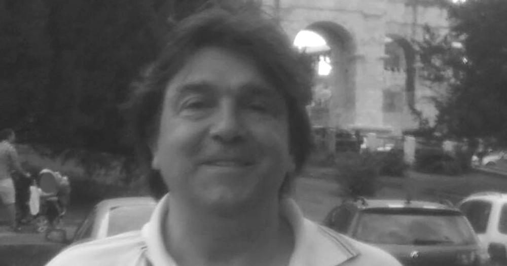 "Zvao sam ga danima, bio je u komi": Estrada se oprašta od Zorana Tutinovića: "Napustio nas je najbolji čovek"