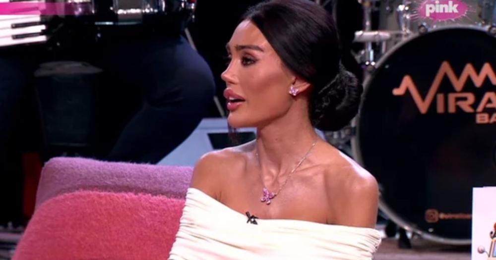 Ana Korać priznala da ima manje od 50kg, pevačica je iskritikovala zbog OVOGA: "Da te vidim kako kuvaš..."