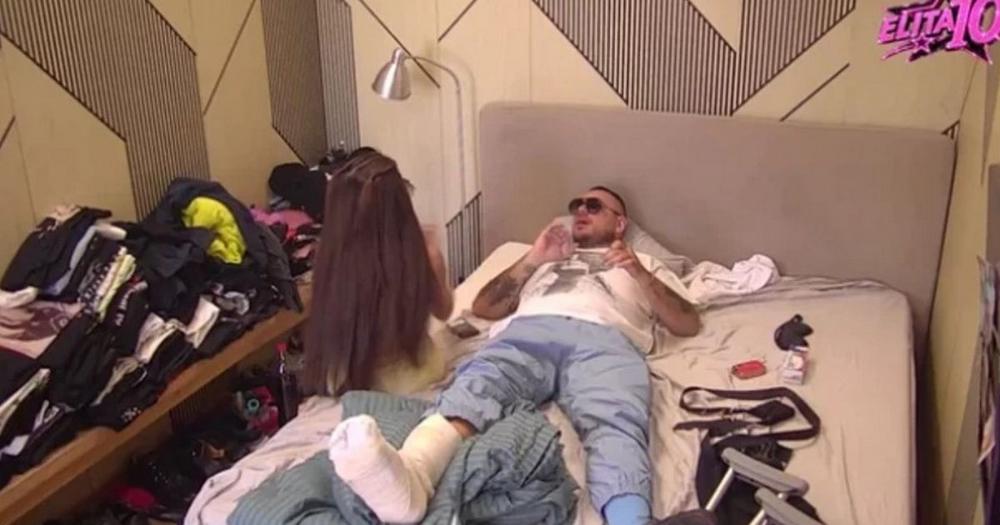 Stiglo hitno saopštenje: Filip Car završio u invalidskim kolicima, a ONI ne smeju da se odvajaju od njega